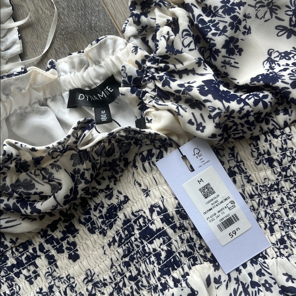 NWT Dynamite Baby Doll Floral Dress - Picture 5 of 5